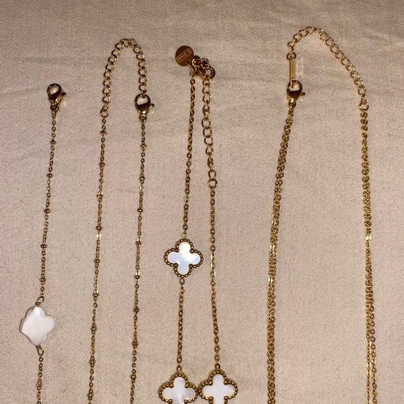 Jewelry Set - Picture 3 of 15